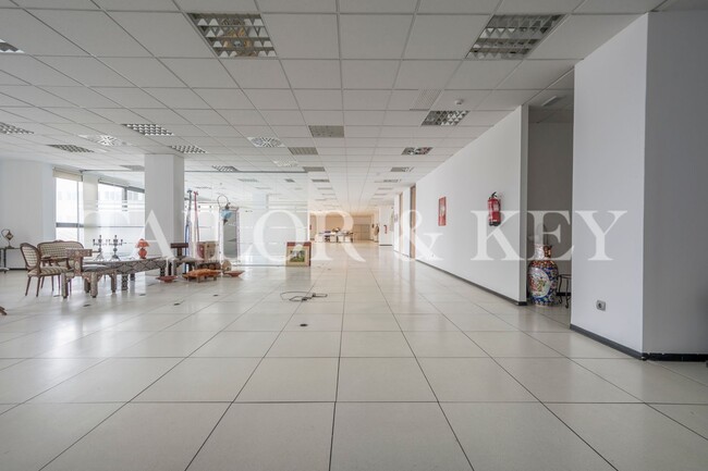 Más detalles de Oficina en alquiler