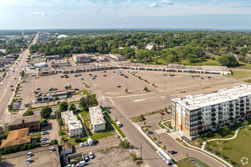 1201 Robert St S, West Saint Paul, MN en alquiler - Vista aérea - Imagen 1 de 26