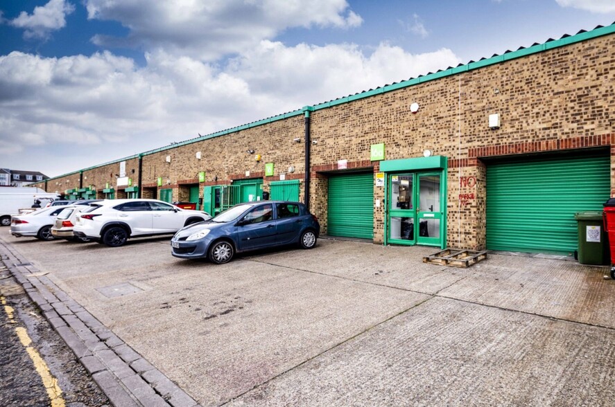 Lea Bridge Rd, London en alquiler - Foto del edificio - Imagen 1 de 11