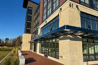 61 N Dorset St, South Burlington, VT en alquiler Foto del edificio- Imagen 2 de 11