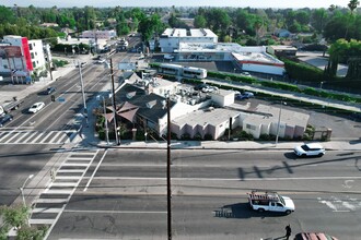 13651 Oxnard St, Van Nuys, CA - VISTA AÉREA  vista de mapa - Image1