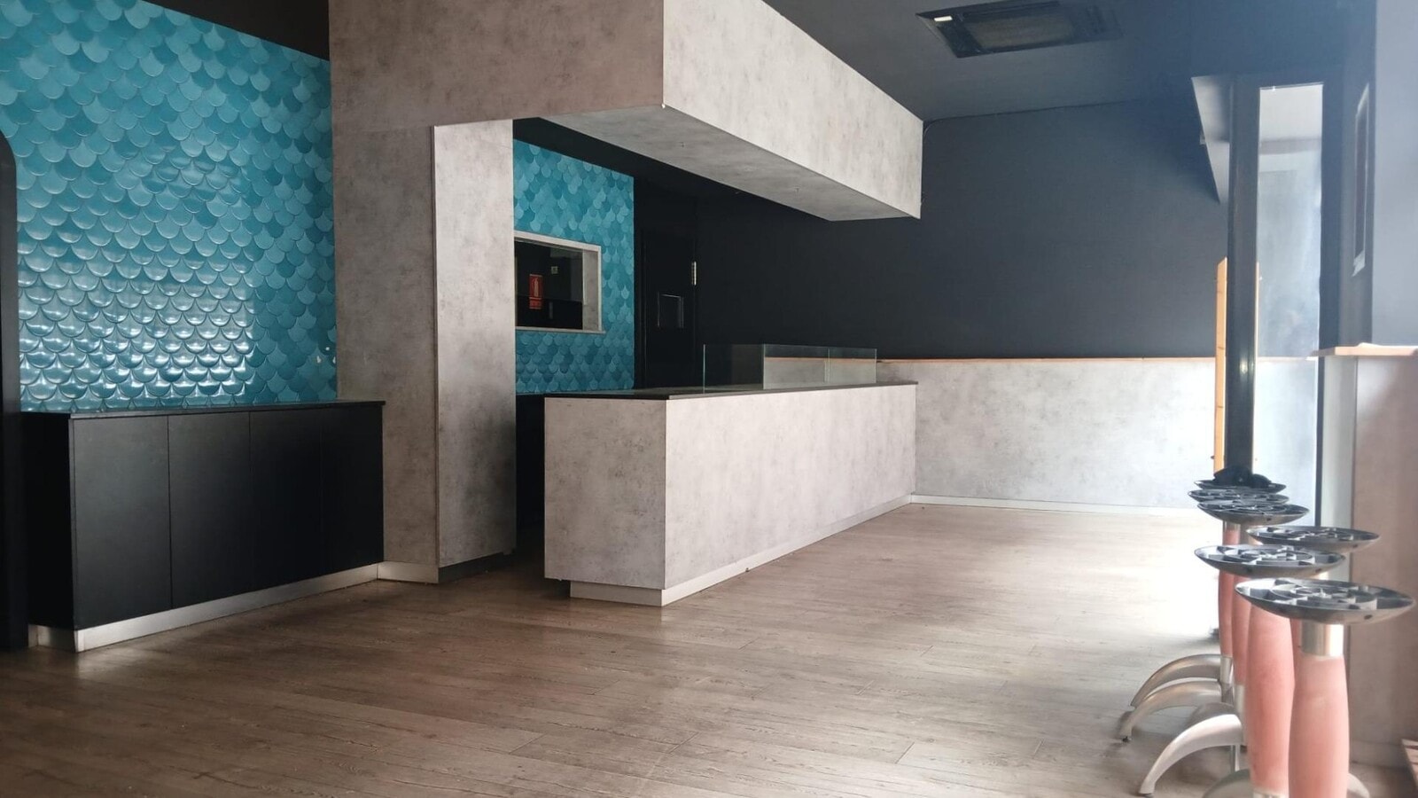 Sabadell, BAR 08202 - Unidad - - - Foto del interior - Image 2 of 4
