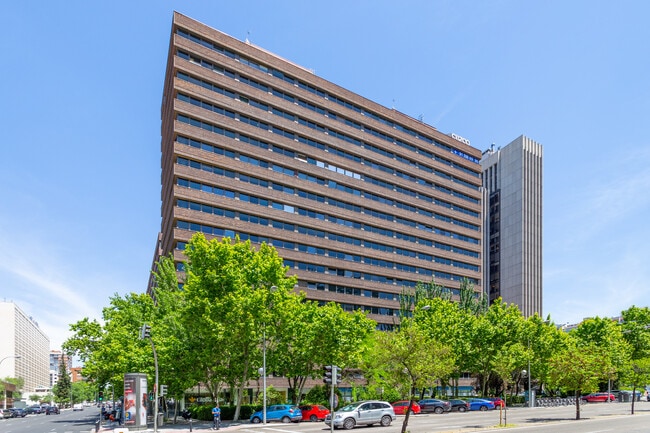 Más detalles de Paseo Castellana, 135, Madrid - Oficina en alquiler