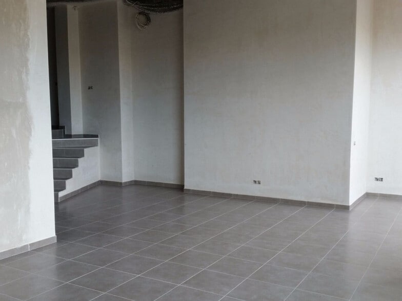 Local en Ontinyent en venta - Foto del edificio - Imagen 2 de 4