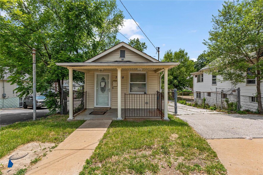 7228 West Florissant Ave, Jennings, MO en venta - Foto del edificio - Imagen 3 de 14