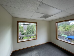 5714-5718 SE Powell Blvd, Portland, OR en alquiler Foto del interior- Imagen 2 de 3