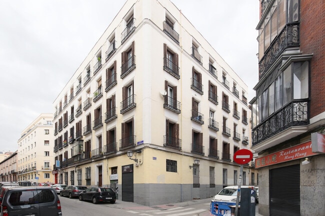 Más detalles de Edificio residencial​ en venta