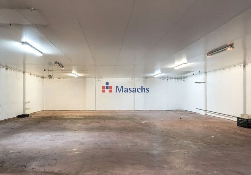 Nave en Sabadell, Barcelona en venta - Foto del edificio - Imagen 2 de 13