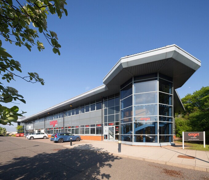 21 Cliftonhall Rd, Newbridge en alquiler - Foto del edificio - Imagen 2 de 23