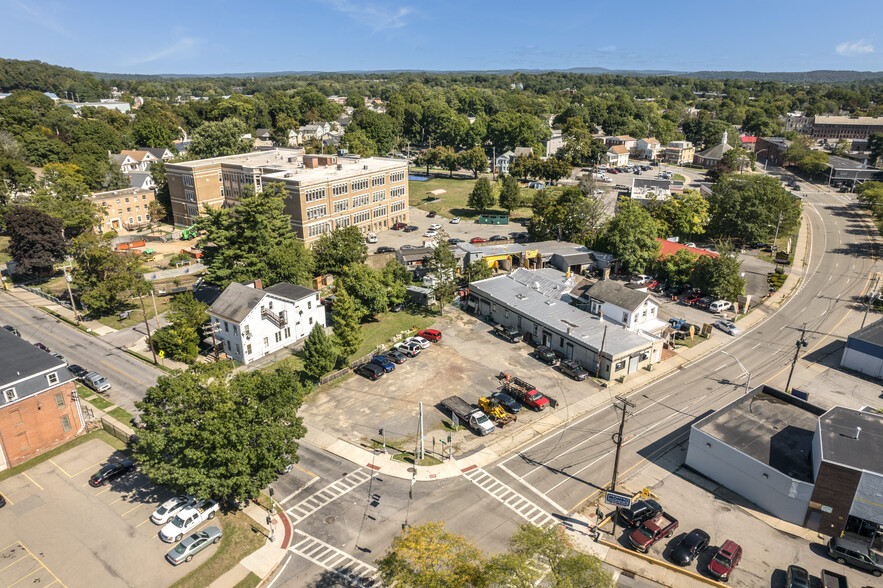 359 Mill St, Poughkeepsie, NY en venta - Foto del edificio - Imagen 3 de 5