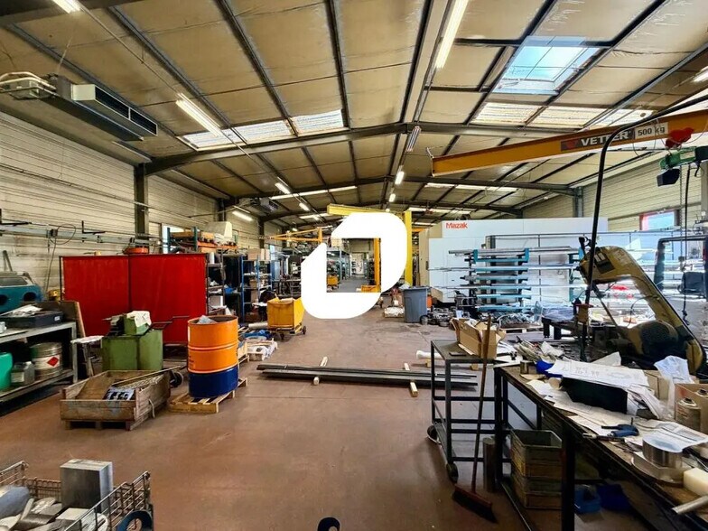 2 Bis Rue De Catalogne, Décines-Charpieu en alquiler - Foto del edificio - Imagen 3 de 23