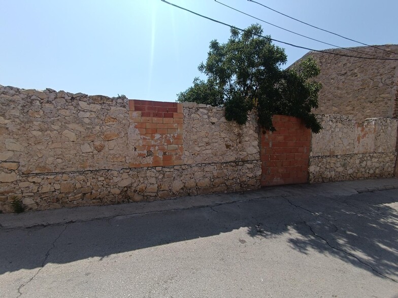 Avenida José Antonio, 20, Abanilla, Murcia en venta - Foto del edificio - Imagen 2 de 6