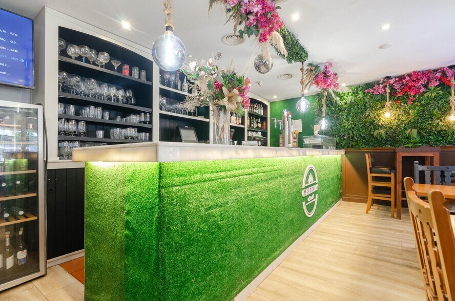 Avenida de Galicia, 22, Oviedo, Asturias en alquiler - Foto del edificio - Imagen 3 de 42