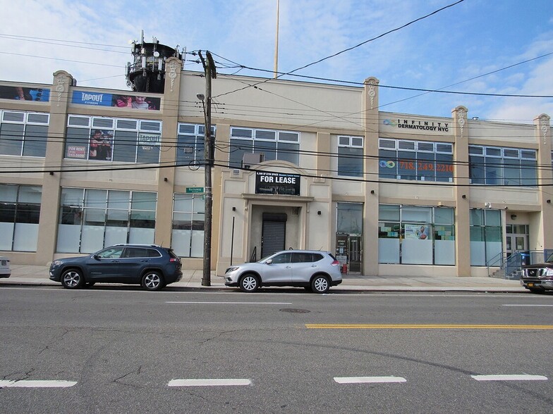 100-02 Rockaway Blvd, Ozone Park, NY en alquiler - Foto del edificio - Imagen 1 de 7