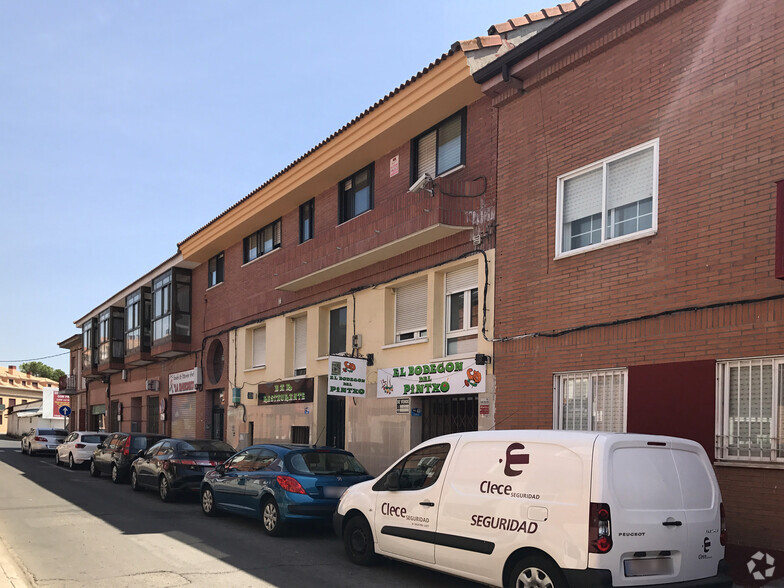 Calle Alalpardo, 4, Fuente el Saz de Jarama, Madrid en alquiler - Foto del edificio - Imagen 2 de 3