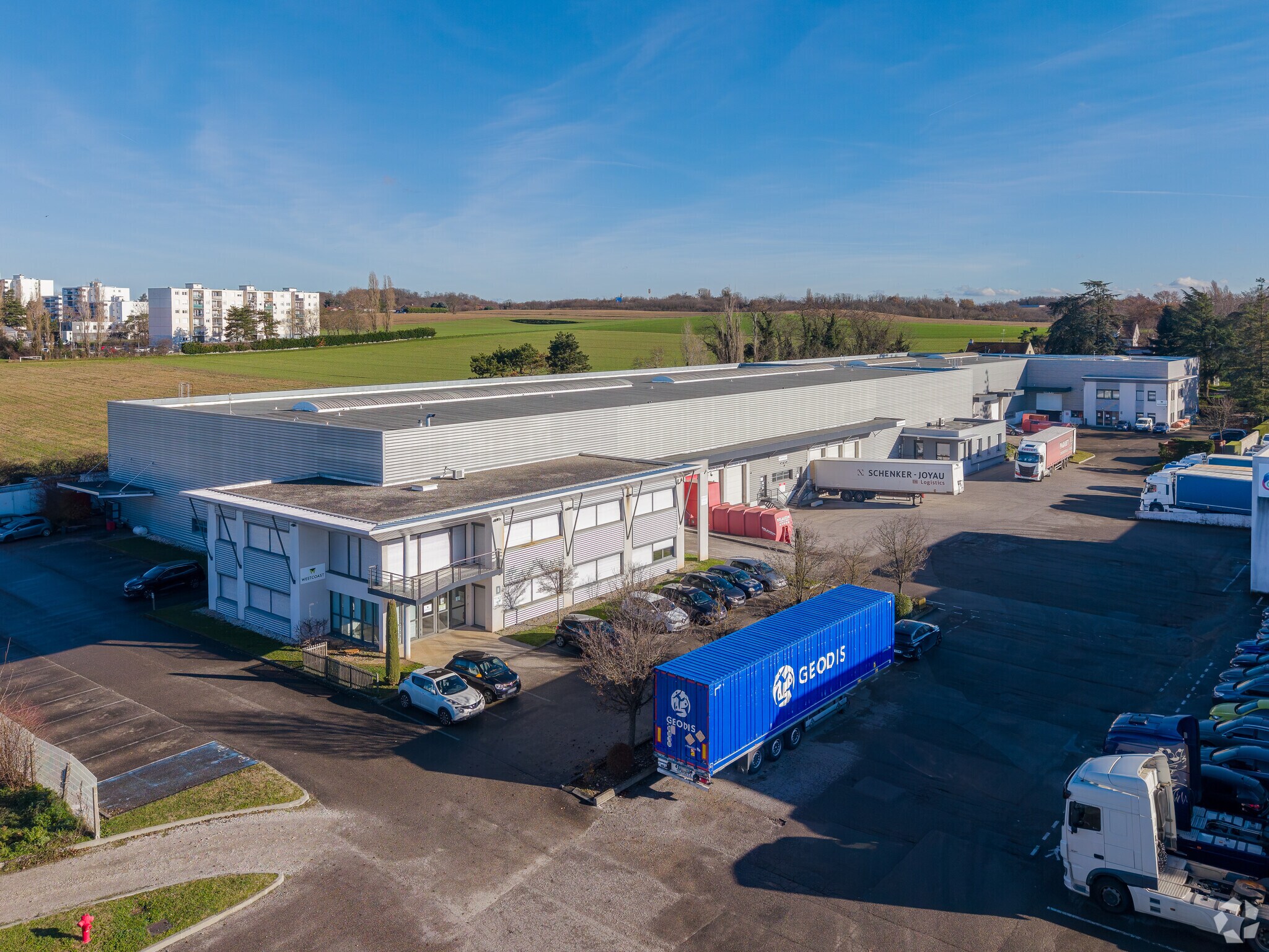 Flex en Saint-Priest en alquiler Foto del edificio- Imagen 1 de 6