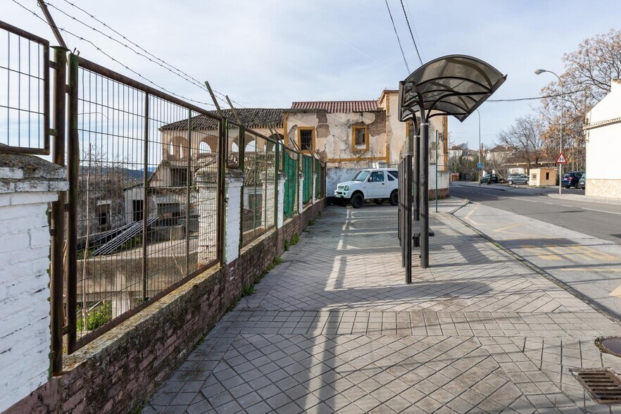 Calle Real del Fargue, 2, Granada, Granada en venta - Foto del edificio - Imagen 3 de 41