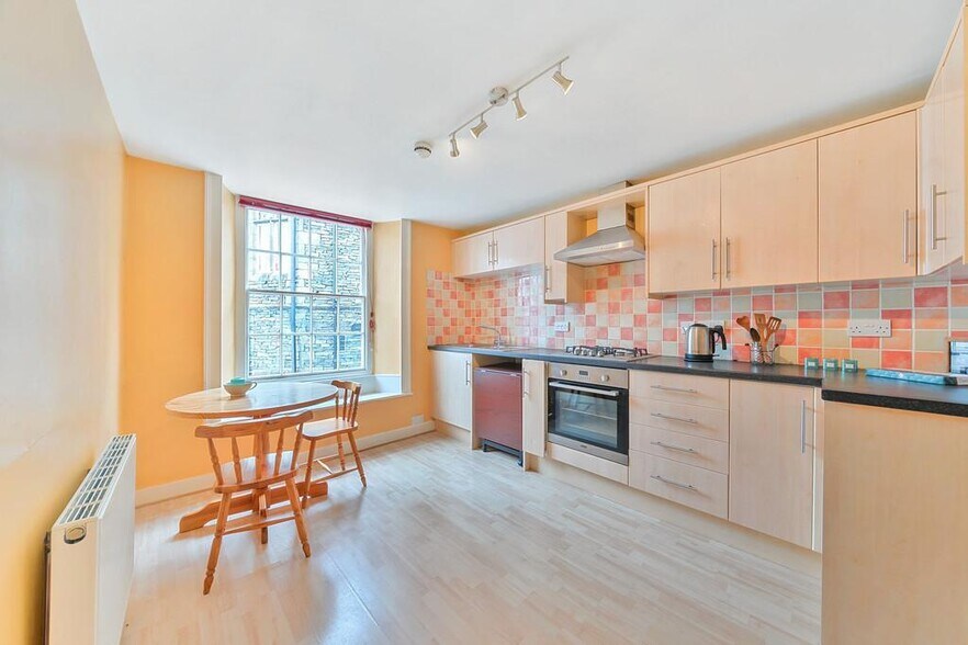 2 Cheapside, Ambleside en venta - Foto del edificio - Imagen 2 de 21