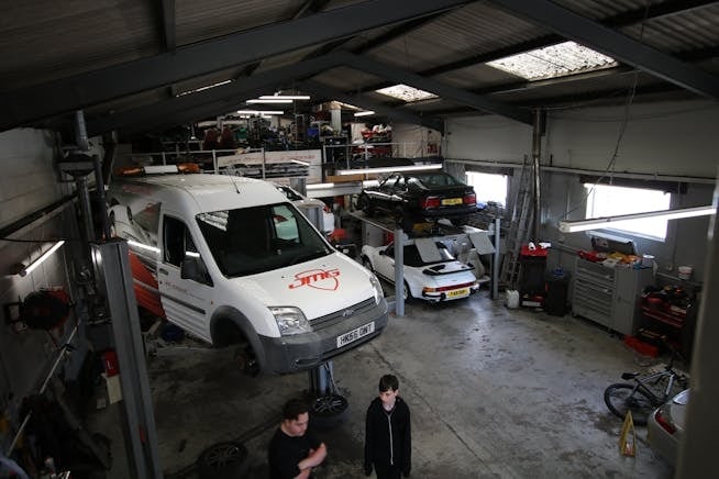 Cobham Rd, Wimborne, DOR BH21 7RE - Unidad 98 -  - Foto del interior - Image 1 of 2