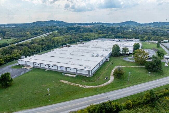 Más detalles de 981 Industrial Park Rd, Columbia, TN - Nave en venta