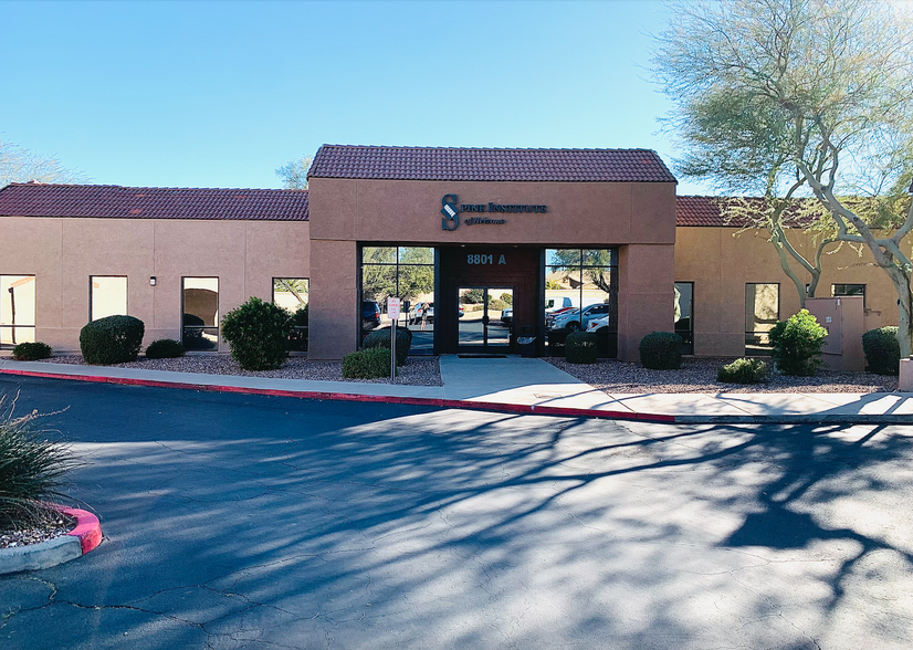 8801 W Union Hills Dr, Peoria, AZ en alquiler - Foto del edificio - Imagen 1 de 10