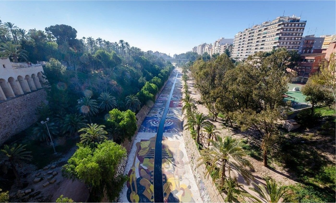 Terreno en Elche, Alicante en venta Foto del edificio- Imagen 1 de 2
