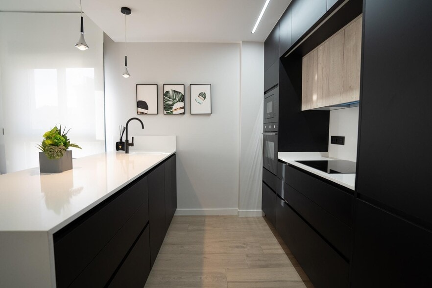 Terreno en Torrevieja, Alicante en venta - Foto del interior - Imagen 3 de 50