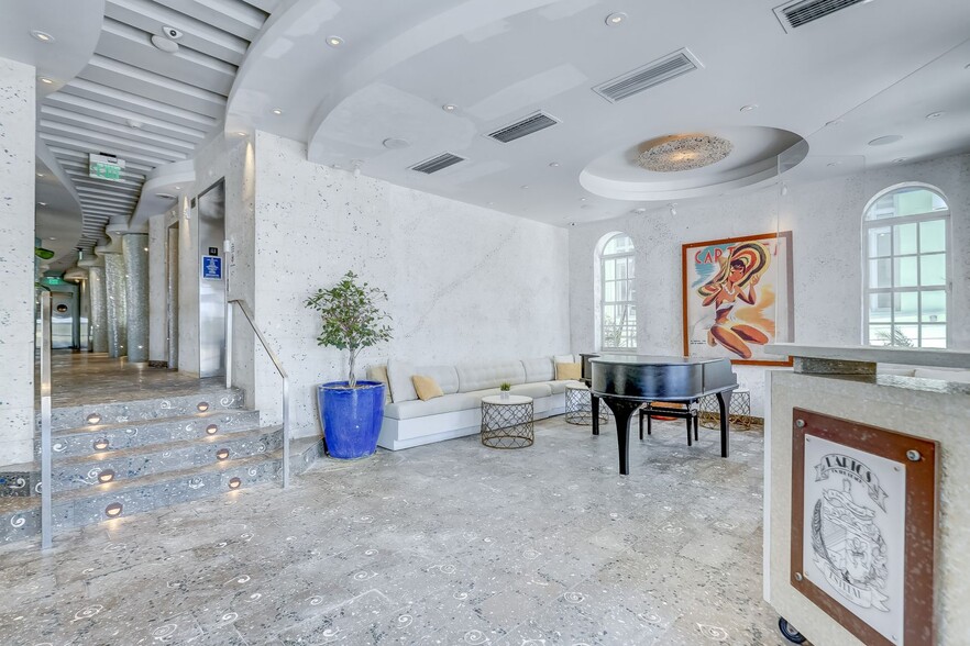 820 Ocean Dr, Miami Beach, FL en alquiler - Foto del interior - Imagen 3 de 19