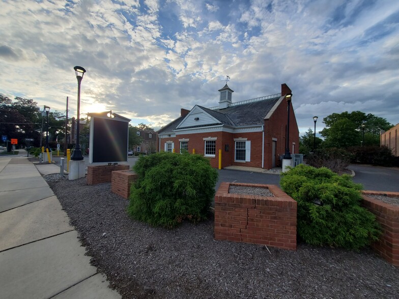 23 W Maple Ave, Merchantville, NJ en alquiler - Foto del edificio - Imagen 2 de 4