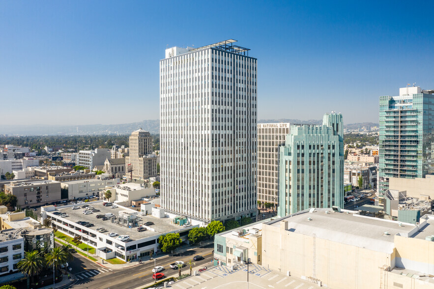 3810 Wilshire Blvd, Los Angeles, CA en alquiler - Foto del edificio - Imagen 2 de 5