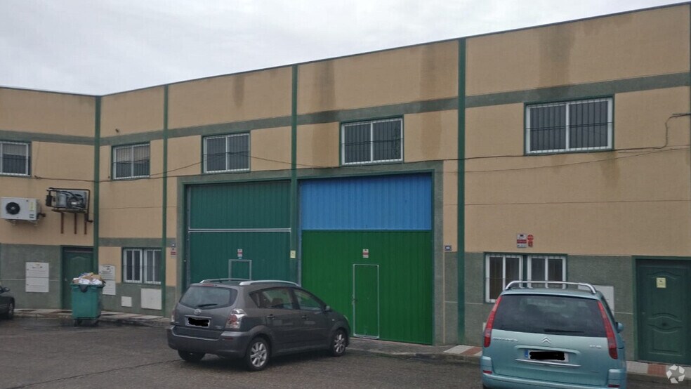 Calle Abeto, 13, Humanes de Madrid, Madrid en venta - Foto principal - Imagen 1 de 1