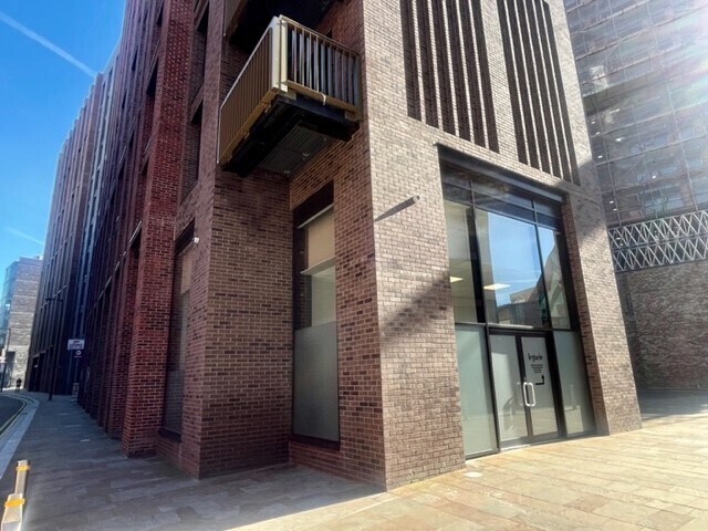 9 David Lewis St, Liverpool en alquiler - Foto del edificio - Imagen 2 de 3