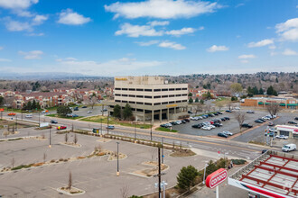 5353 W Dartmouth Ave, Denver, CO - vista aérea  vista de mapa