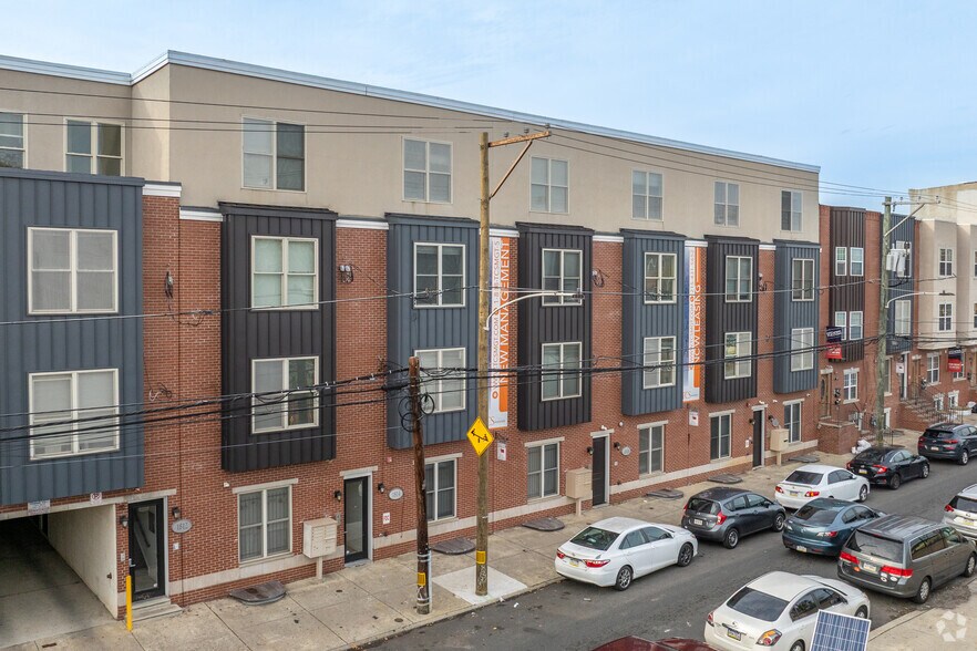 Philadelphia Family Housing Portfolio cartera de 24 inmuebles en venta en LoopNet.es - Foto principal - Imagen 1 de 12