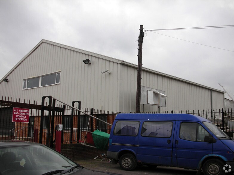 39-41 Markfield Rd, London en alquiler - Foto del edificio - Imagen 2 de 8