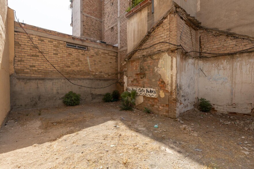 Calle Bolivia, 17, Granada, Granada en venta - Foto principal - Imagen 1 de 17