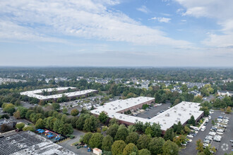 100-120 N Center Dr, North Brunswick, NJ - vista aérea  vista de mapa