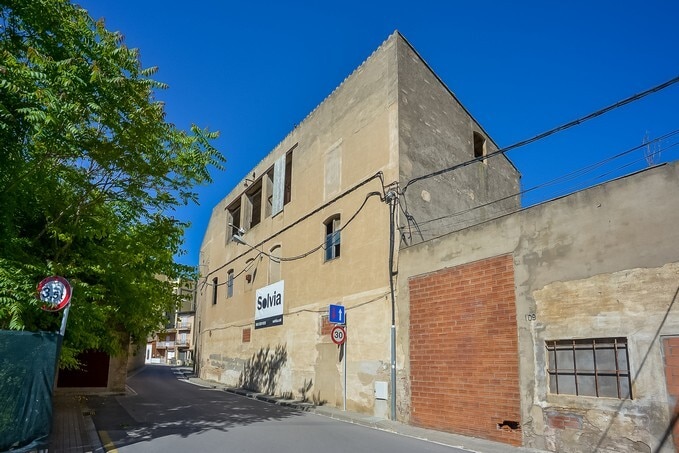 Nave en Banyoles, Gerona en venta - Foto del edificio - Imagen 3 de 9