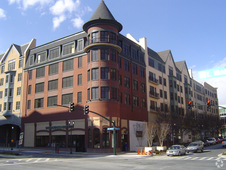 20-36 Maryland Ave, Rockville, MD en alquiler - Foto del edificio - Imagen 3 de 12