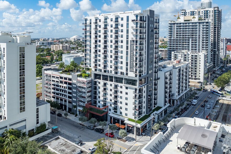 1140 SW 2nd Ave, Miami, FL en alquiler - Foto del edificio - Imagen 2 de 6