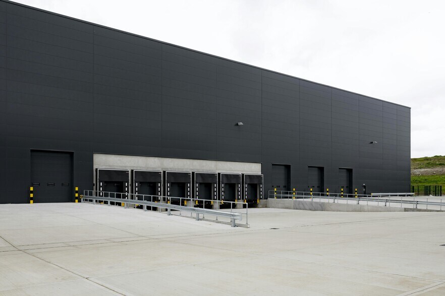 Momentum, Rainham en alquiler - Foto del edificio - Imagen 2 de 10