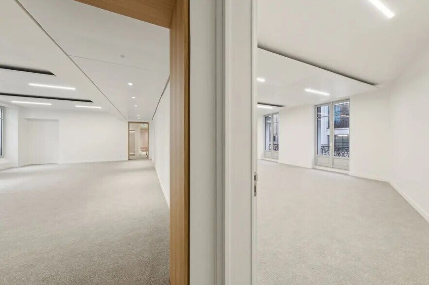 122 Rue La Boétie, Paris en alquiler - Foto del edificio - Imagen 2 de 11