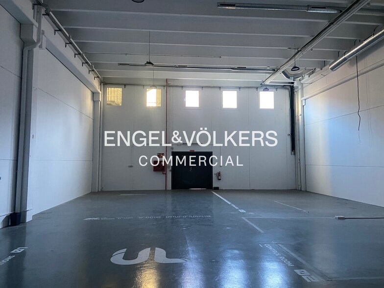 Nave en Barcelona, Barcelona en alquiler - Foto del interior - Imagen 1 de 41