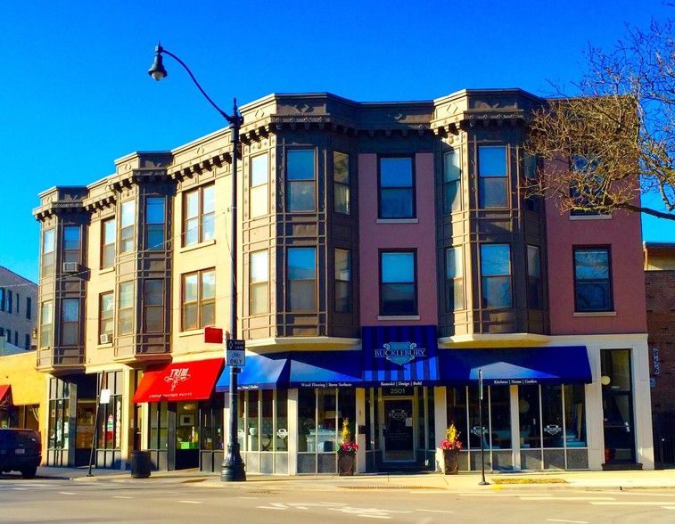 2501 N Lincoln Ave, Chicago, IL en alquiler - Foto del edificio - Imagen 1 de 14