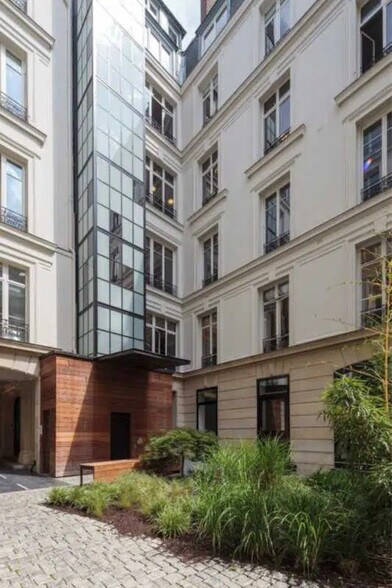 Oficina en Paris en venta - Foto del edificio - Imagen 3 de 10