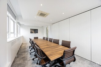 11 Hills Pl, London en alquiler Foto del interior- Imagen 2 de 20