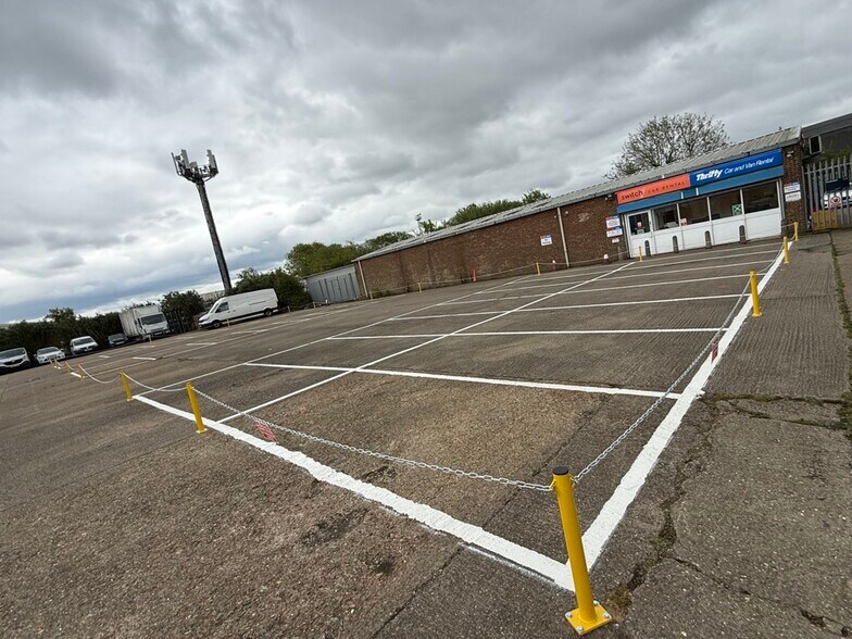 Old Wolverton Rd, Milton Keynes en alquiler - Foto principal - Imagen 1 de 1