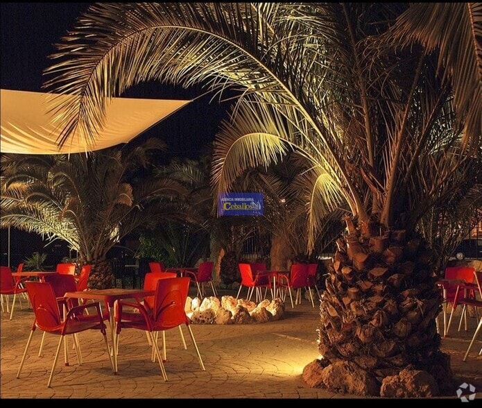 Local en Hita, Guadalajara en venta - Foto del edificio - Imagen 2 de 13