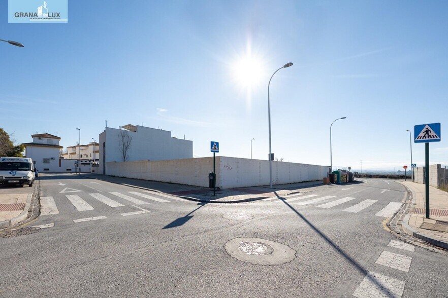 Calle Secaderos, Granada, Granada en venta - Foto principal - Imagen 1 de 16