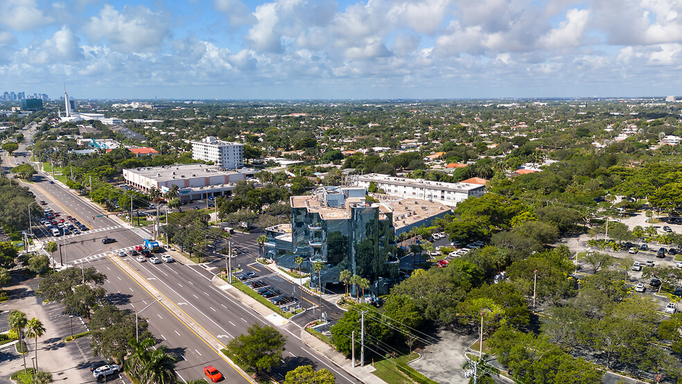 6245 N Federal Hwy, Fort Lauderdale, FL en alquiler - Vista aérea - Imagen 3 de 4